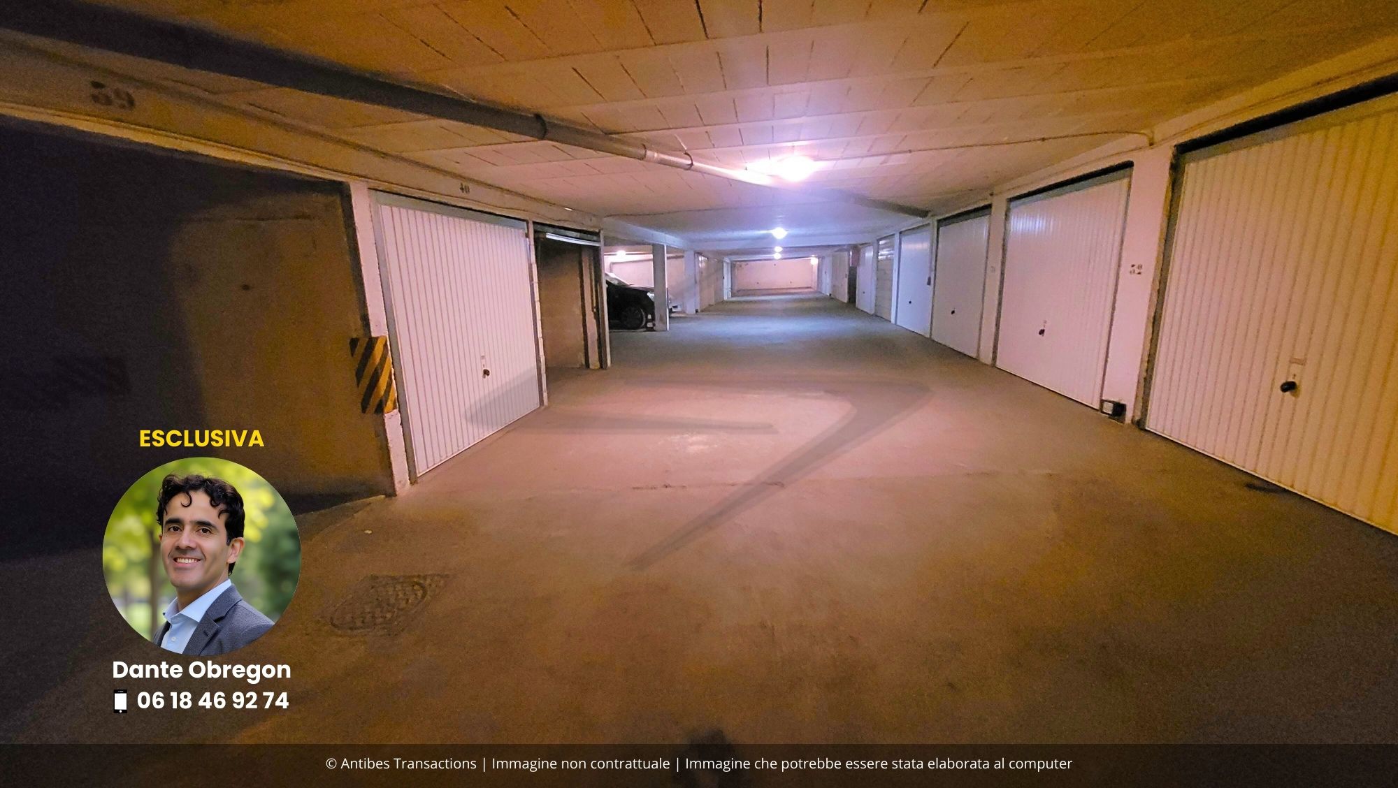 Vista del garage situato in una residenza nelle vicinanze