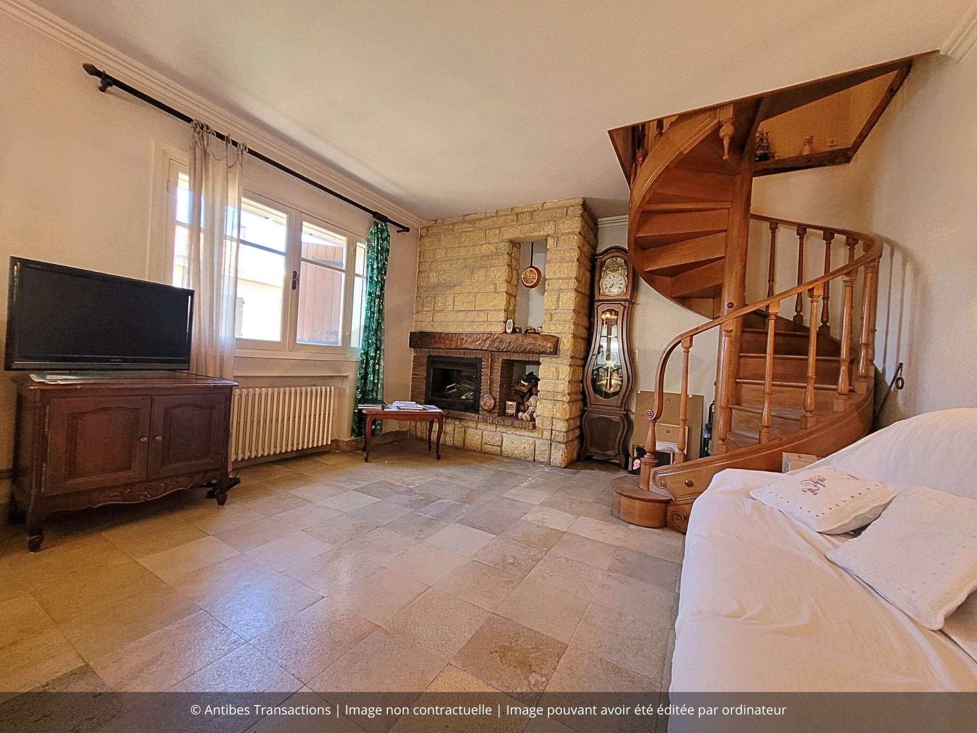 vue du salon/salle à manger