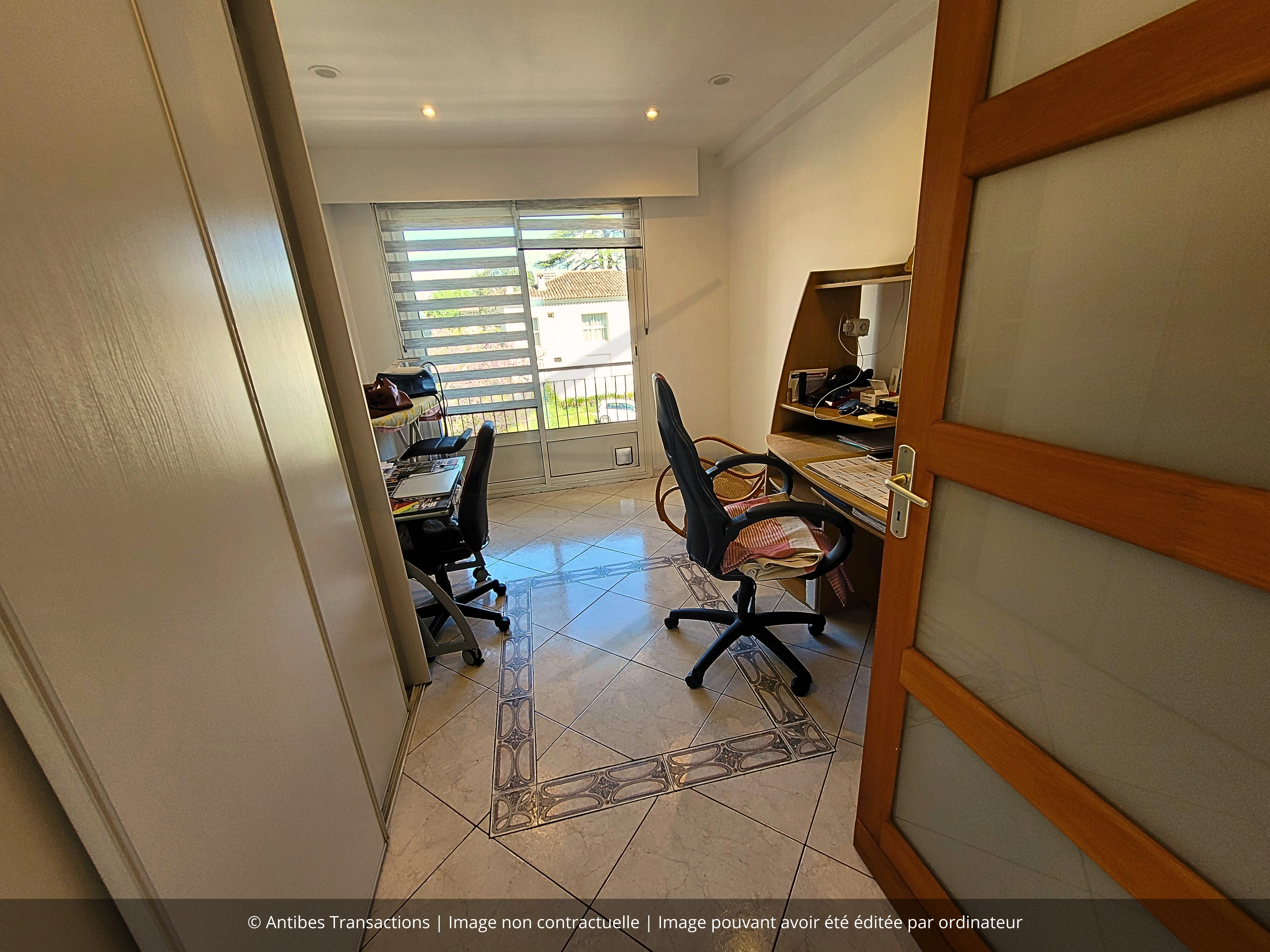 vue de la chambre numéro 1 de l'appartement