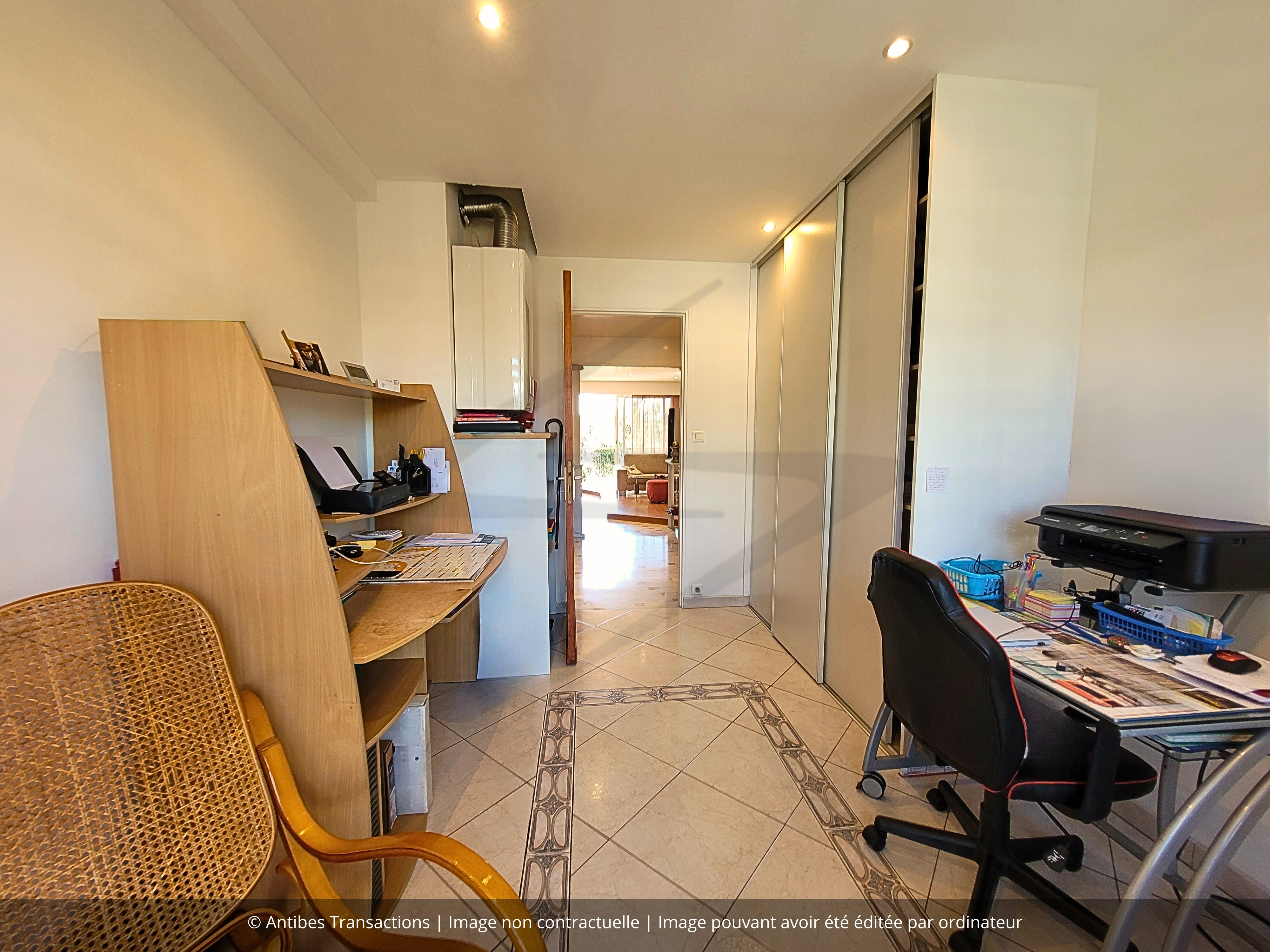 vue de la chambre numéro 1 de l'appartement